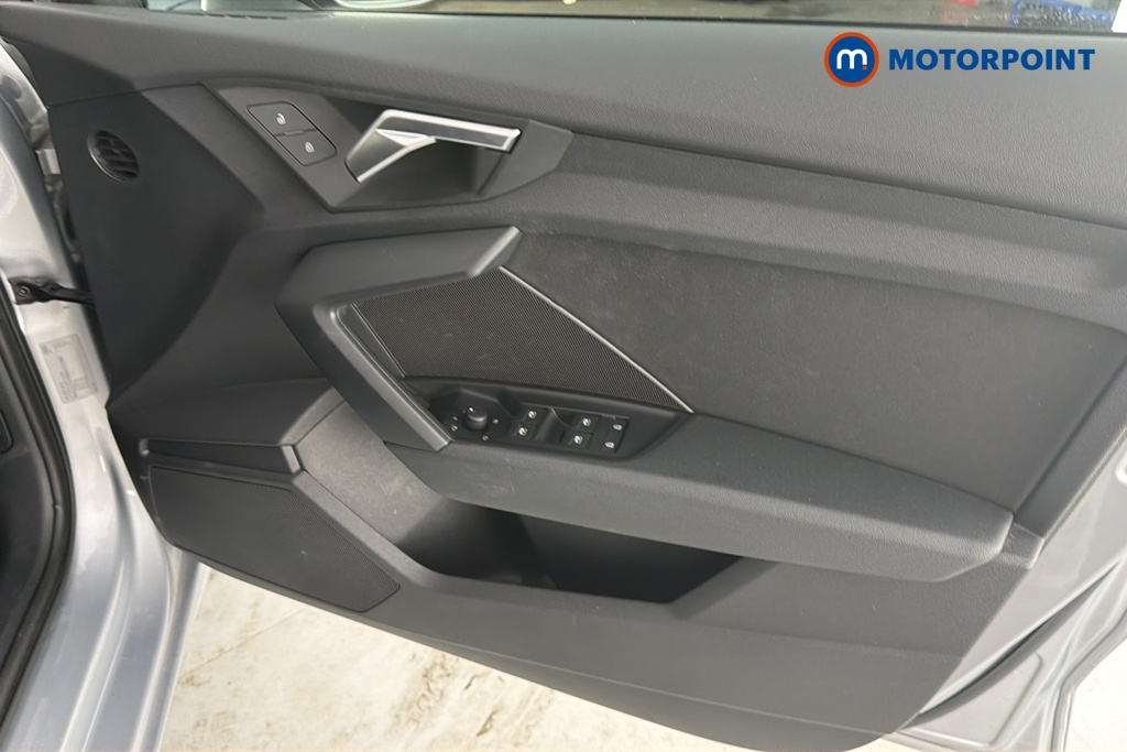 Audi A3 Technik Manual Petrol Hatchback - Stock Number (1659544) - 18th supplementary image