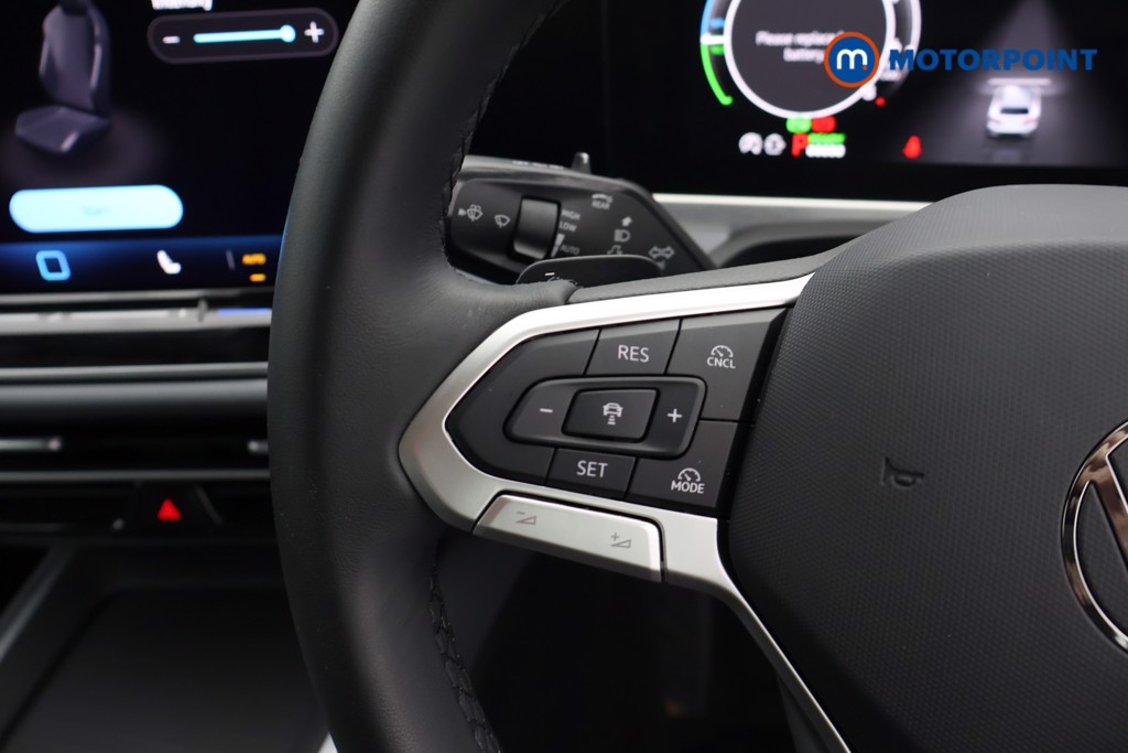 Volkswagen Passat Life Automatic Petrol Plug-In Hybrid Estate - Stock Number (1659618) - 6th supplementary image