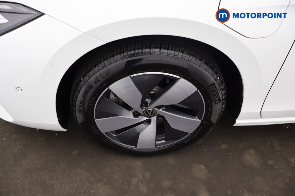 Volkswagen Passat Life Automatic Petrol Plug-In Hybrid Estate - Stock Number (1659618) - 1st supplementary image