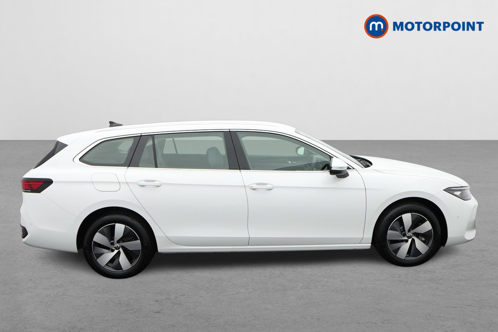 Volkswagen Passat Life Automatic Petrol Plug-In Hybrid Estate - Stock Number (1659618) - Drivers side