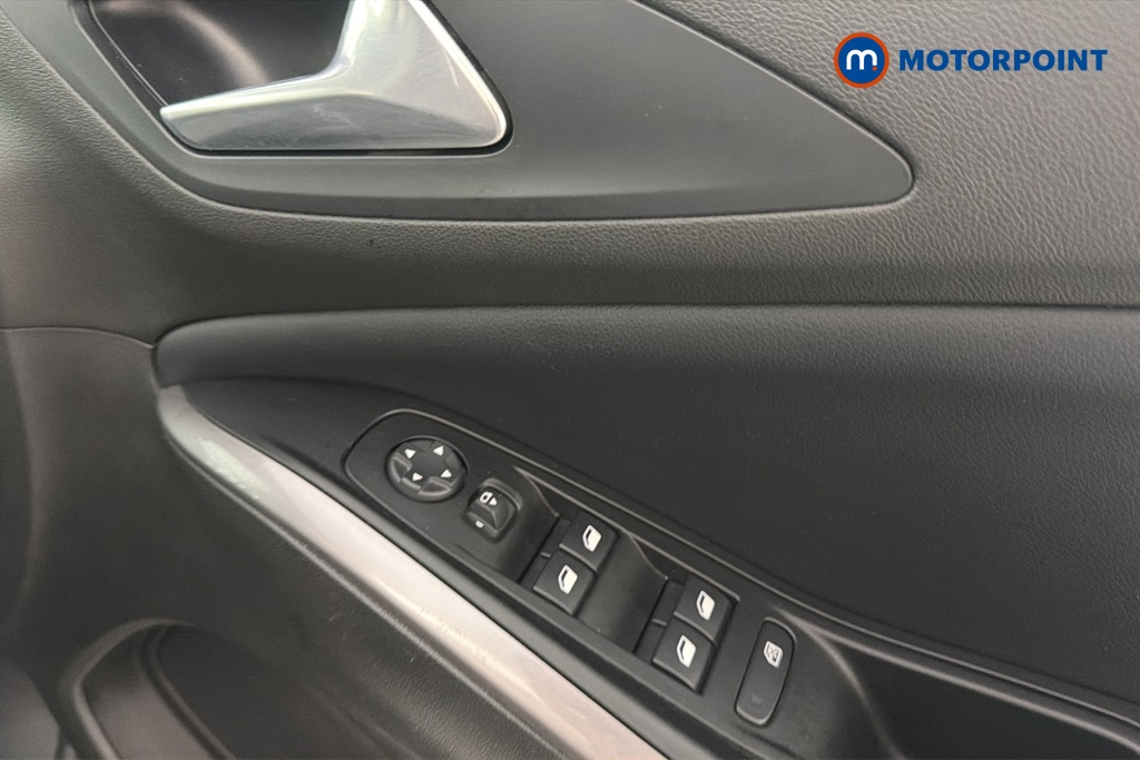 Vauxhall Grandland Design Manual Petrol SUV - Stock Number (1659702) - 19th supplementary image