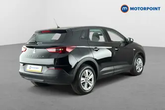 Vauxhall Grandland Design Manual Petrol SUV - Stock Number (1659702) - Passenger side rear corner