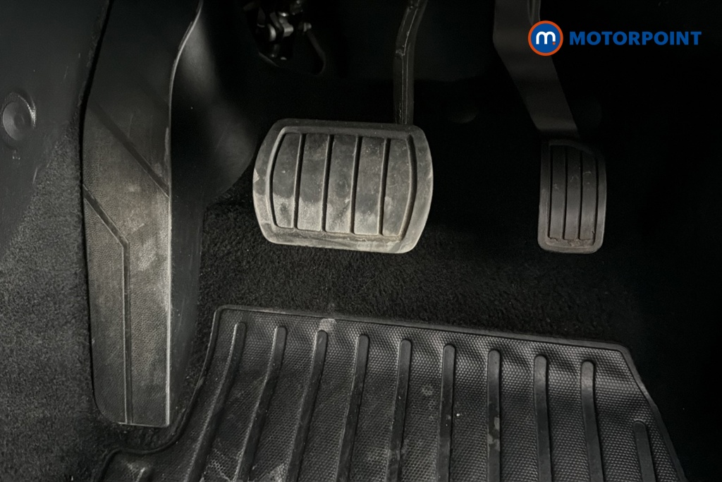 Peugeot 2008 Allure Automatic Petrol SUV - Stock Number (1659715) - 24th supplementary image