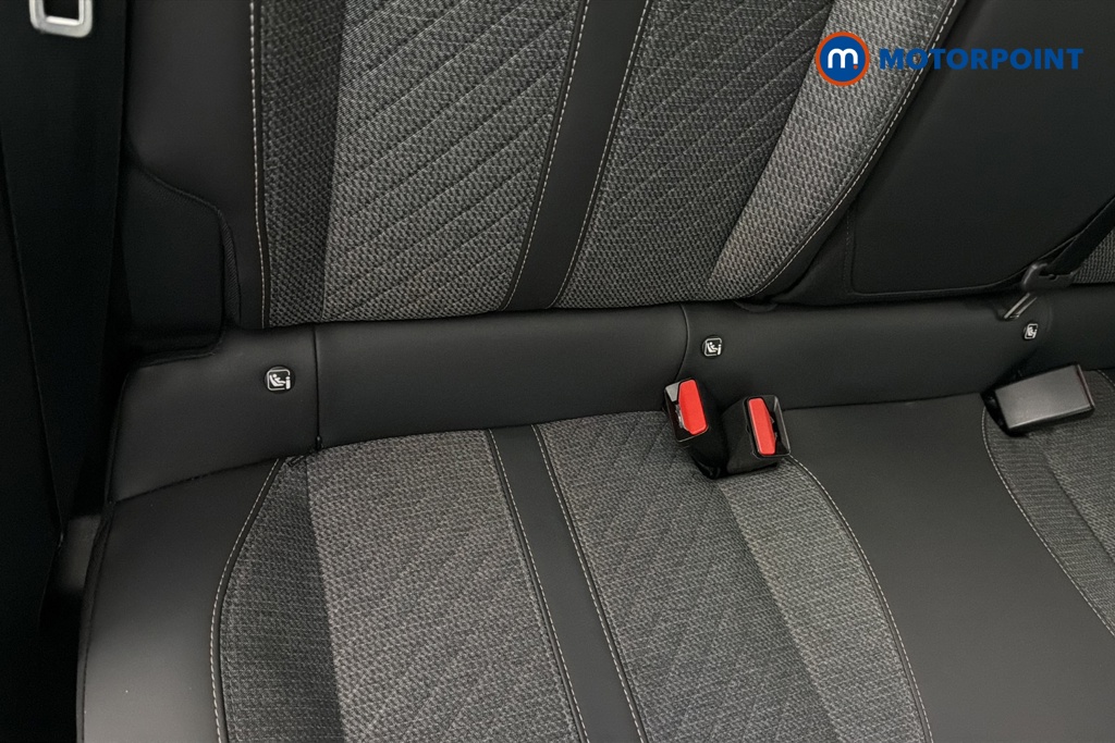 Peugeot 2008 Allure Automatic Petrol SUV - Stock Number (1659715) - 27th supplementary image