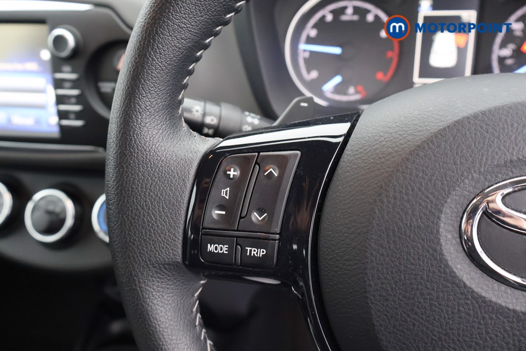 Toyota Yaris Icon Tech Automatic Petrol Hatchback - Stock Number (1659784) - 6th supplementary image