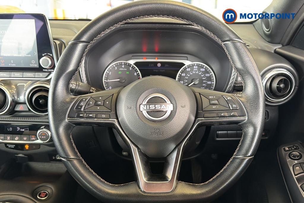 Nissan Juke N-Connecta Manual Petrol SUV - Stock Number (1660471) - 2nd supplementary image