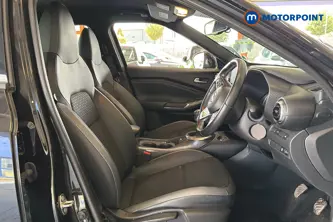 Nissan Juke N-Connecta Manual Petrol SUV - Stock Number (1660471) - 22nd supplementary image