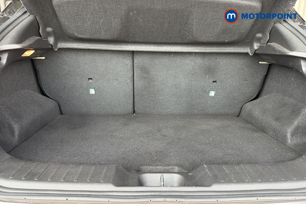 Nissan Juke N-Connecta Manual Petrol SUV - Stock Number (1660471) - 30th supplementary image