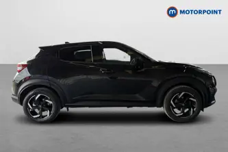 Nissan Juke N-Connecta Manual Petrol SUV - Stock Number (1660471) - Passenger side