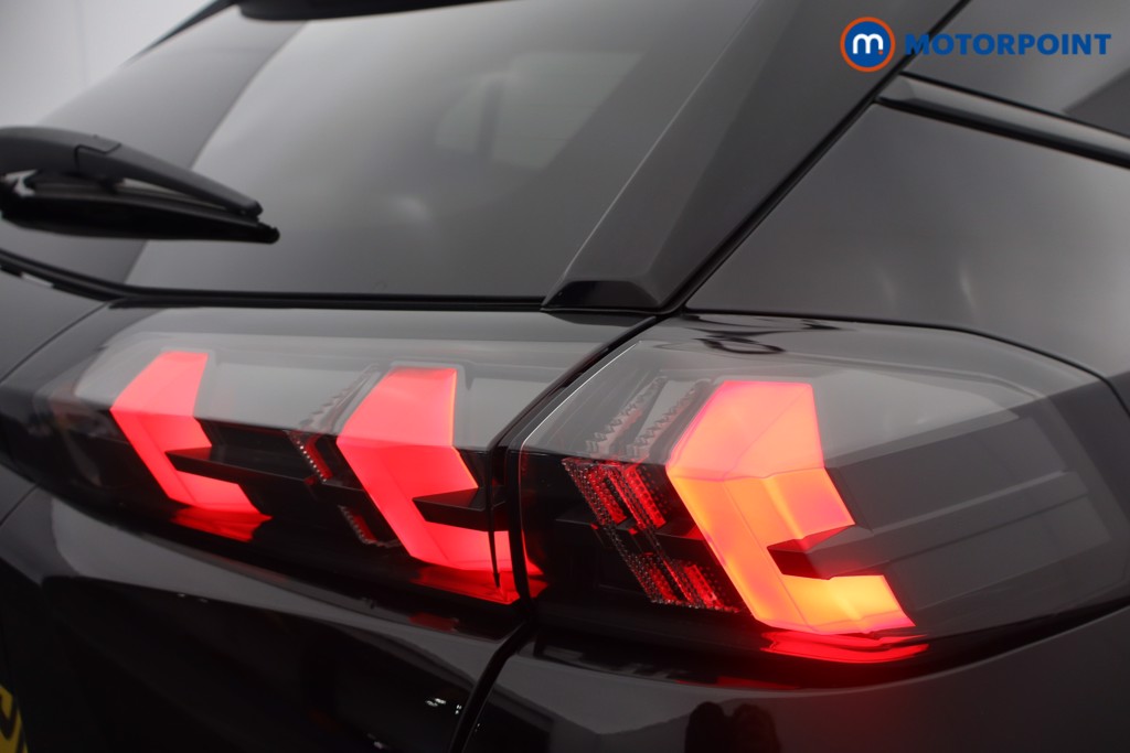Peugeot 2008 Allure Premium-Plus Automatic Electric SUV - Stock Number (1660503) - 11th supplementary image