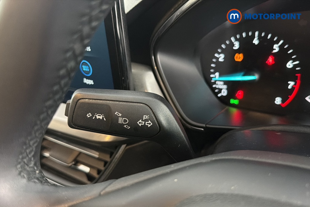 Ford Focus Titanium Manual Petrol Hatchback - Stock Number (1660605) - 5th supplementary image