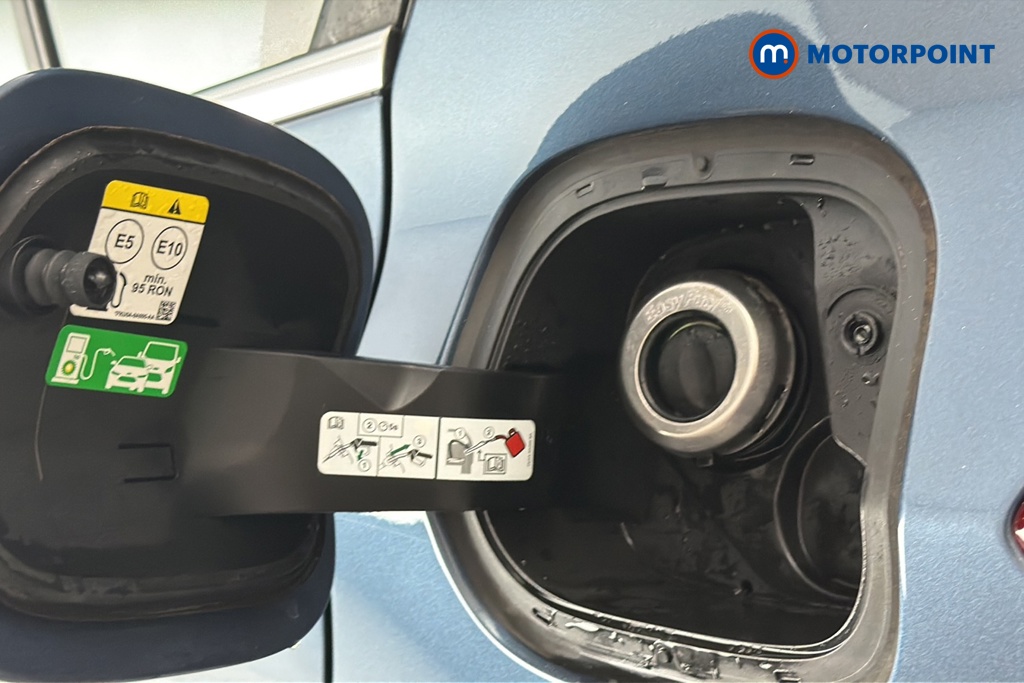 Ford Focus Titanium Manual Petrol Hatchback - Stock Number (1660605) - 41st supplementary image
