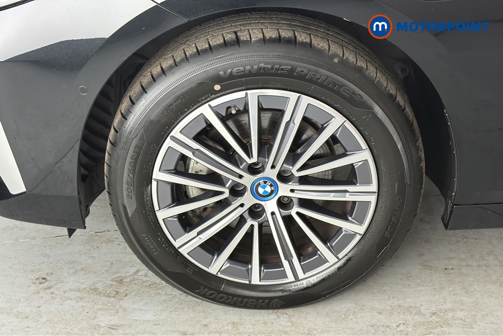 BMW 2 Series Luxury Automatic Petrol Plug-In Hybrid Estate - Stock Number (1660822) - 44th supplementary image