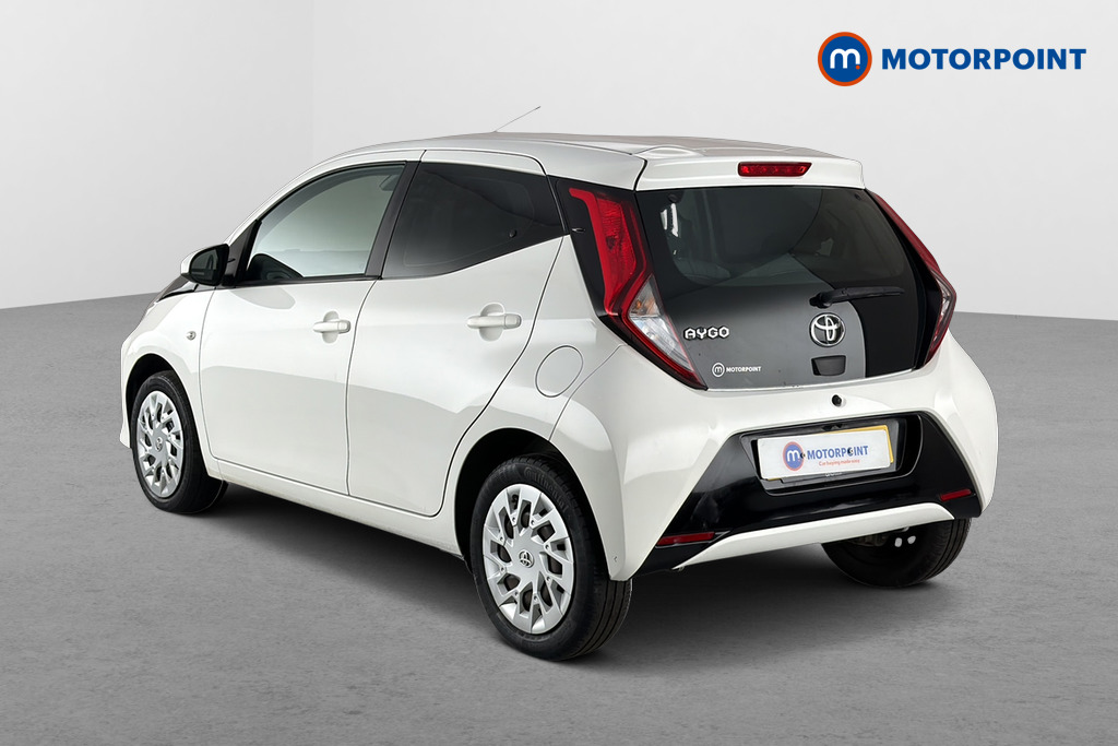 Toyota Aygo X-Play Automatic Petrol Hatchback - Stock Number (1660859) - Drivers side rear corner