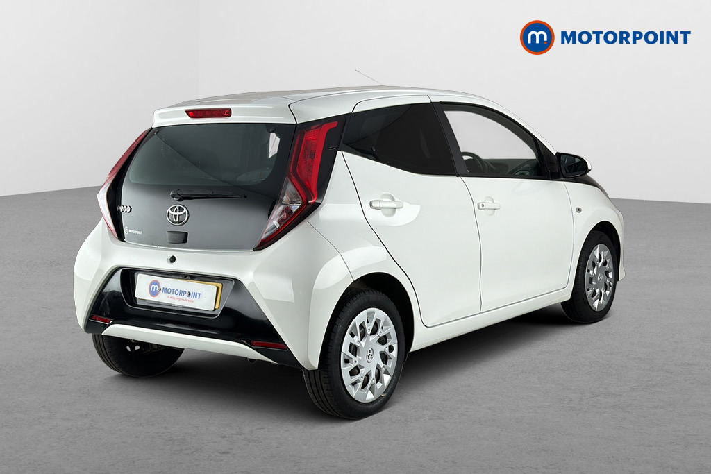 Toyota Aygo X-Play Automatic Petrol Hatchback - Stock Number (1660859) - Passenger side rear corner