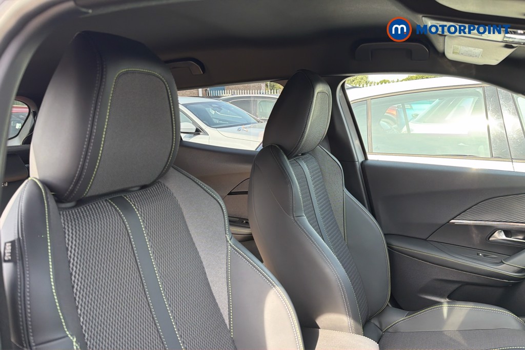 Peugeot 2008 GT Automatic Petrol SUV - Stock Number (1660870) - 23rd supplementary image