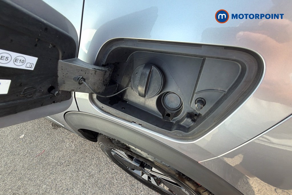 Peugeot 2008 GT Automatic Petrol SUV - Stock Number (1660870) - 41st supplementary image