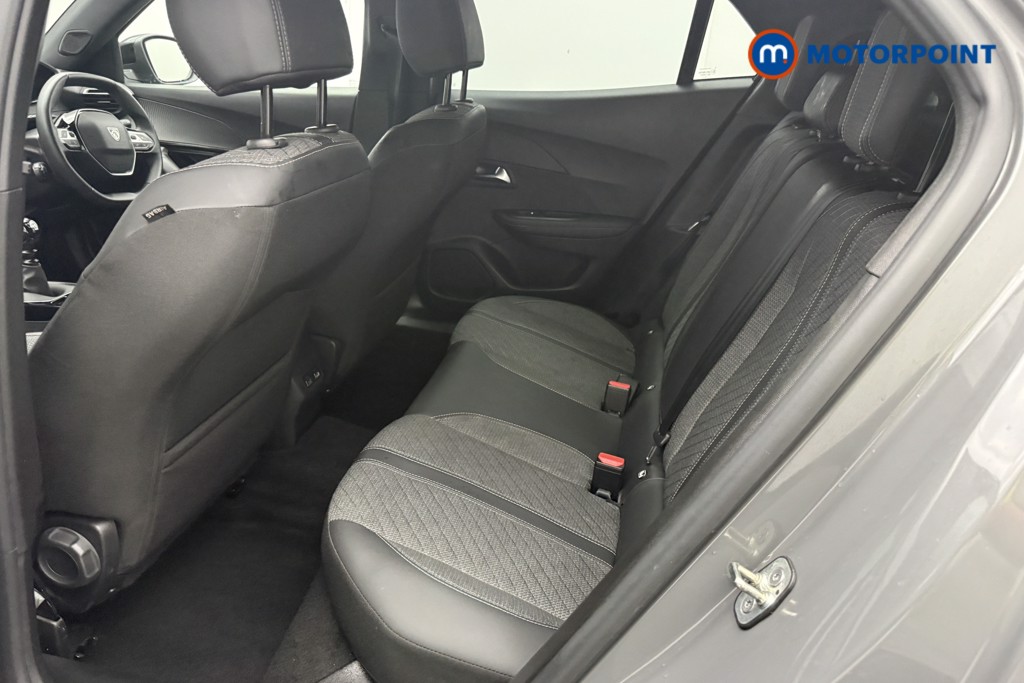 Peugeot 2008 Allure Manual Petrol SUV - Stock Number (1661632) - 5th supplementary image