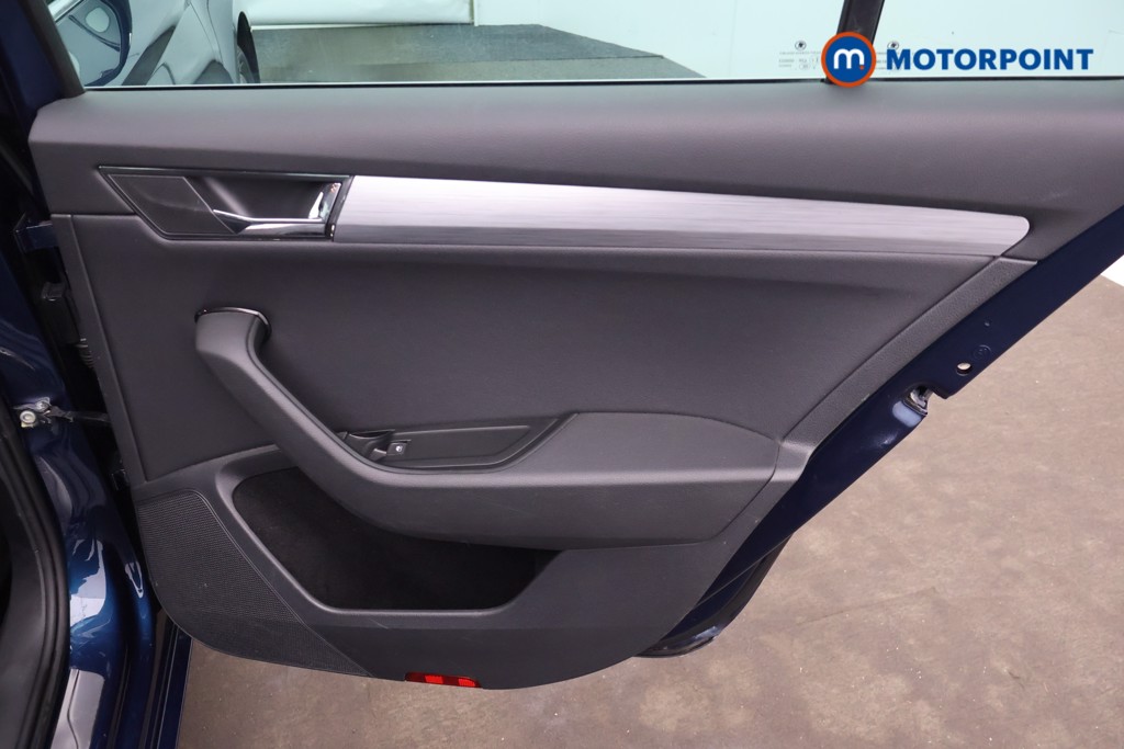 Skoda Superb Se Technology Automatic Petrol Plug-In Hybrid Estate - Stock Number (1661730) - 17th supplementary image