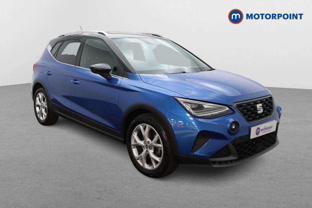 SEAT Arona listing photo