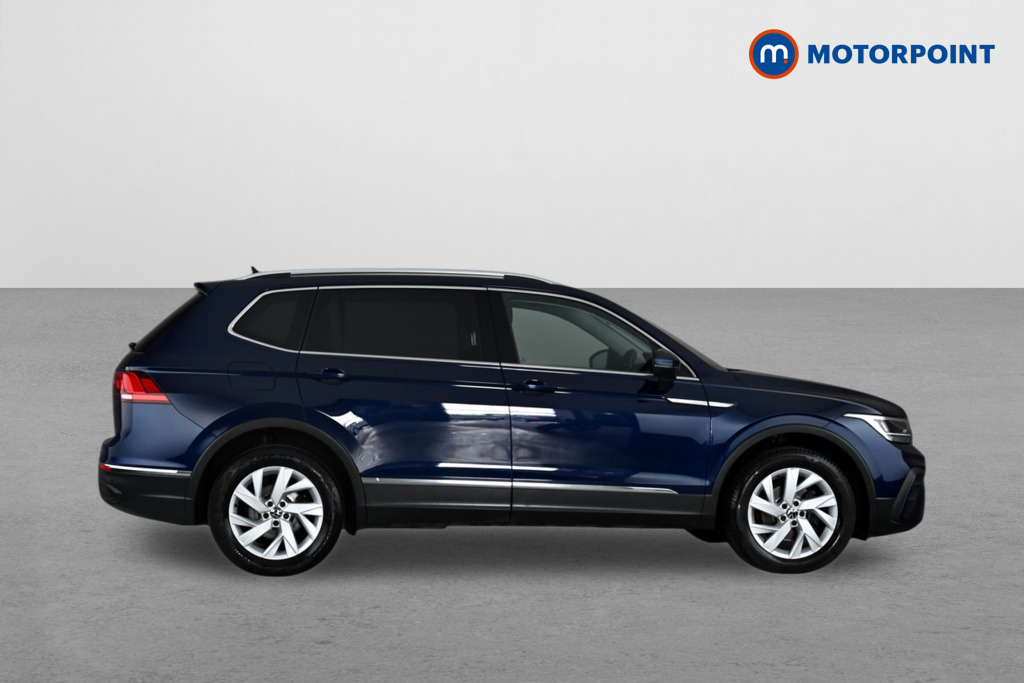Volkswagen Tiguan Allspace Life Automatic Petrol SUV - Stock Number (1661936) - Front bumper