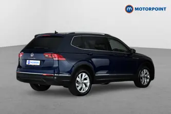 Volkswagen Tiguan Allspace Life Automatic Petrol SUV - Stock Number (1661936) - Drivers side front corner