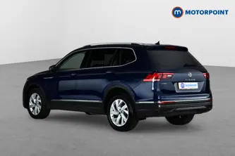 Volkswagen Tiguan Allspace Life Automatic Petrol SUV - Stock Number (1661936) - Drivers side rear corner