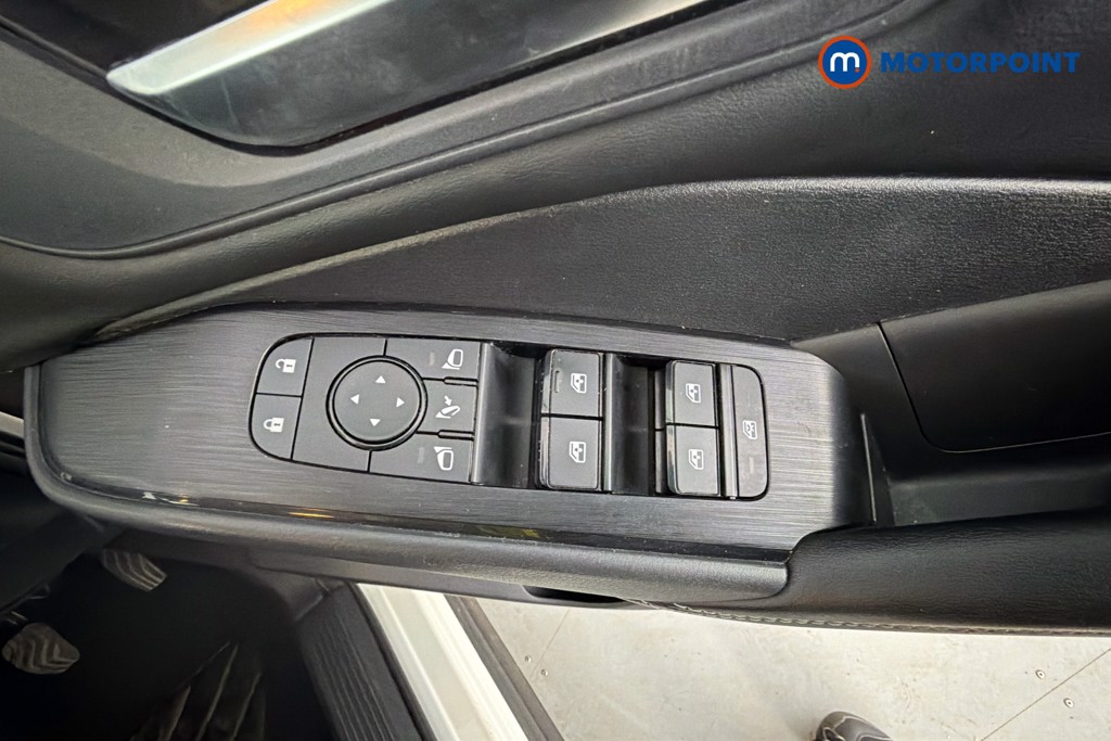 Nissan Qashqai Acenta Premium Manual Petrol SUV - Stock Number (1662102) - 20th supplementary image