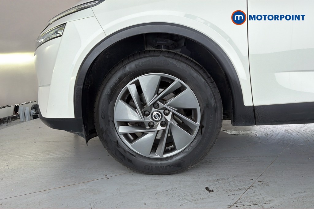 Nissan Qashqai Acenta Premium Manual Petrol SUV - Stock Number (1662102) - 47th supplementary image
