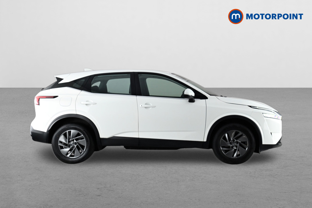 Nissan Qashqai Acenta Premium Manual Petrol SUV - Stock Number (1662102) - Drivers side