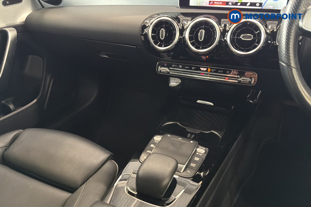 Mercedes-Benz CLA Amg Line Automatic Petrol Estate - Stock Number (1662139) - 15th supplementary image