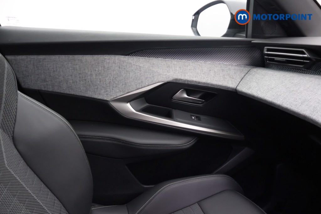 Peugeot 3008 GT Automatic Petrol SUV - Stock Number (1662180) - 11th supplementary image