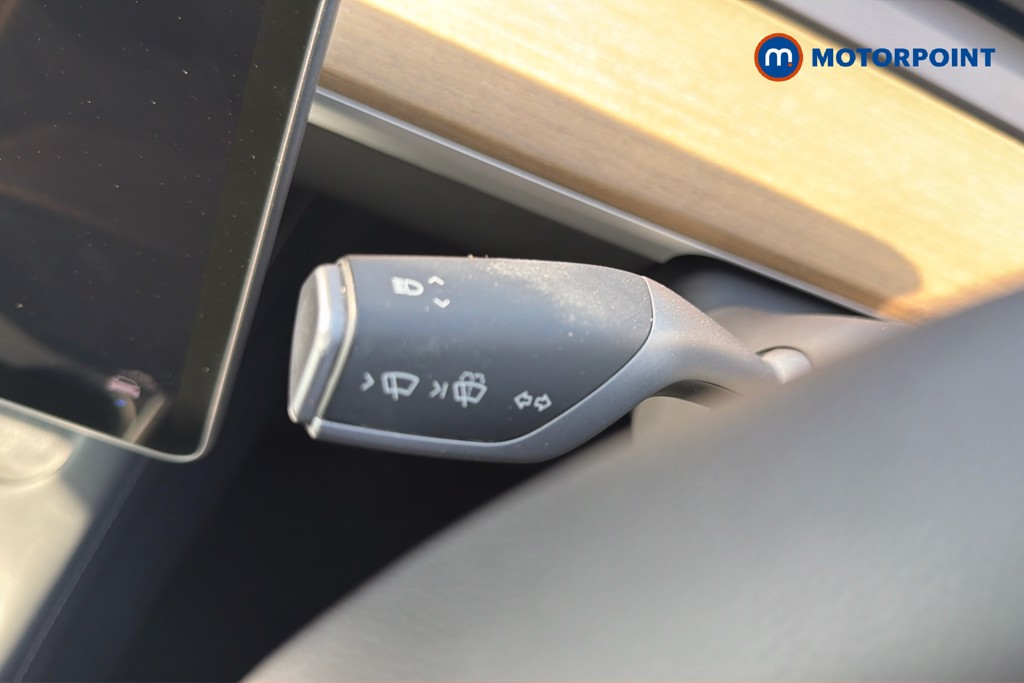 Tesla Model Y Long Range Automatic Electric SUV - Stock Number (1662216) - 6th supplementary image