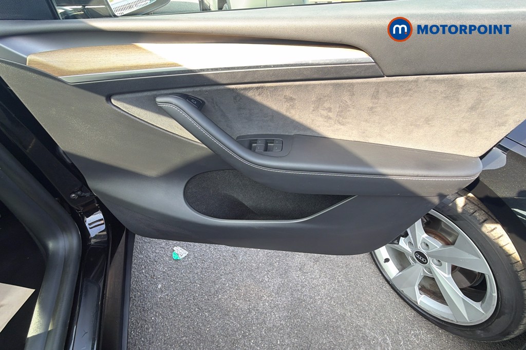 Tesla Model Y Long Range Automatic Electric SUV - Stock Number (1662216) - 19th supplementary image