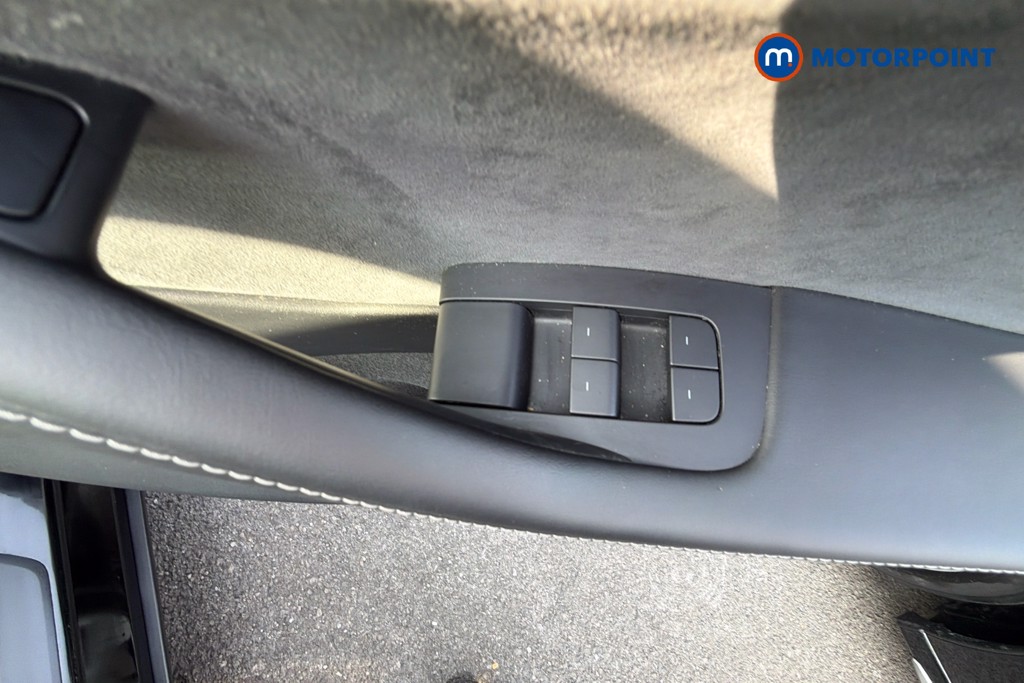 Tesla Model Y Long Range Automatic Electric SUV - Stock Number (1662216) - 20th supplementary image
