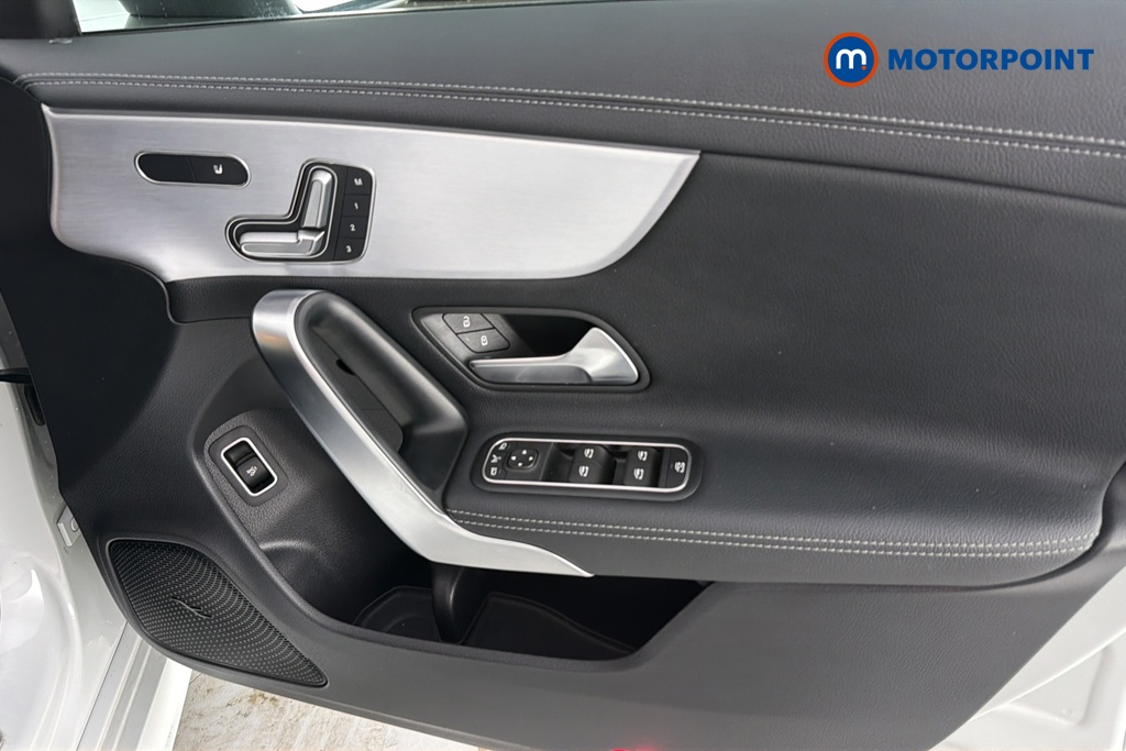 Mercedes-Benz CLA Amg Line Automatic Petrol Coupe - Stock Number (1662272) - 18th supplementary image
