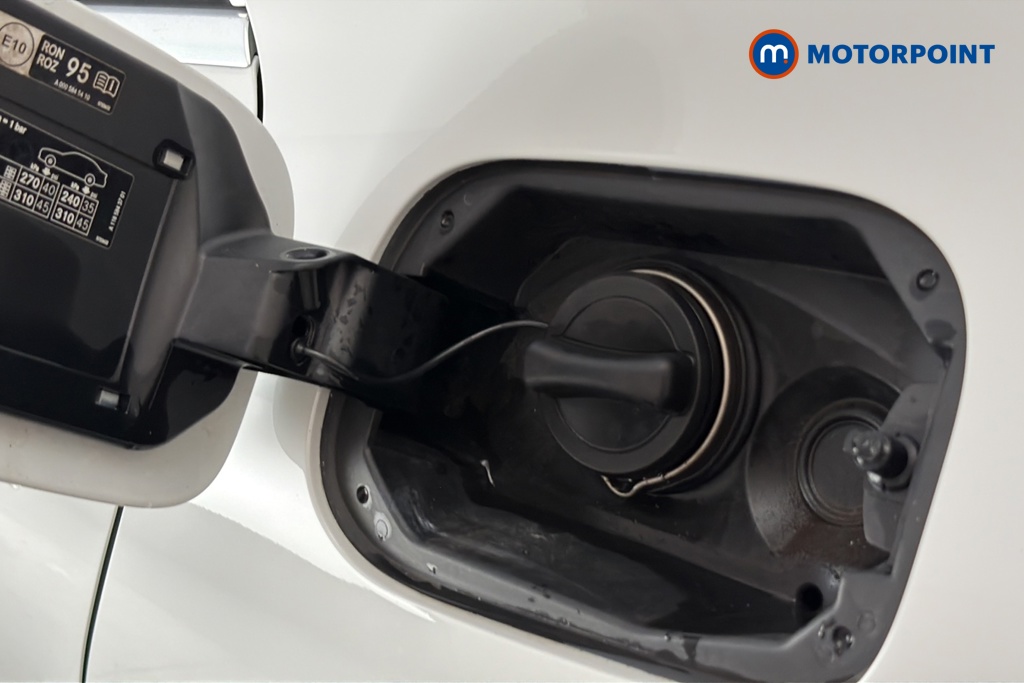 Mercedes-Benz CLA Amg Line Automatic Petrol Coupe - Stock Number (1662272) - 41st supplementary image