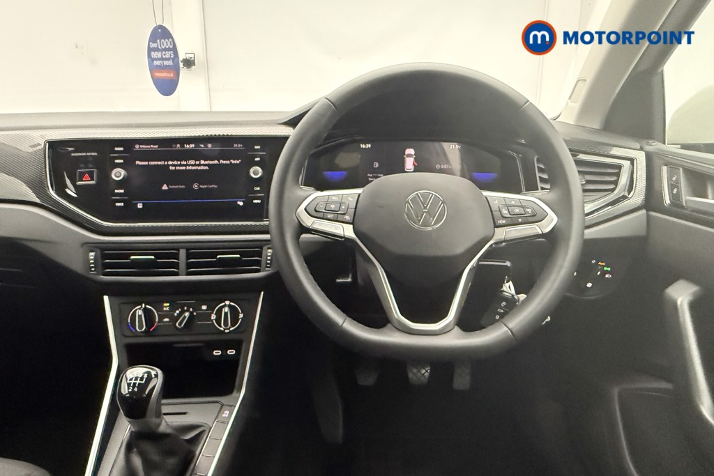 Volkswagen Polo Life Manual Petrol Hatchback - Stock Number (1662512) - 2nd supplementary image