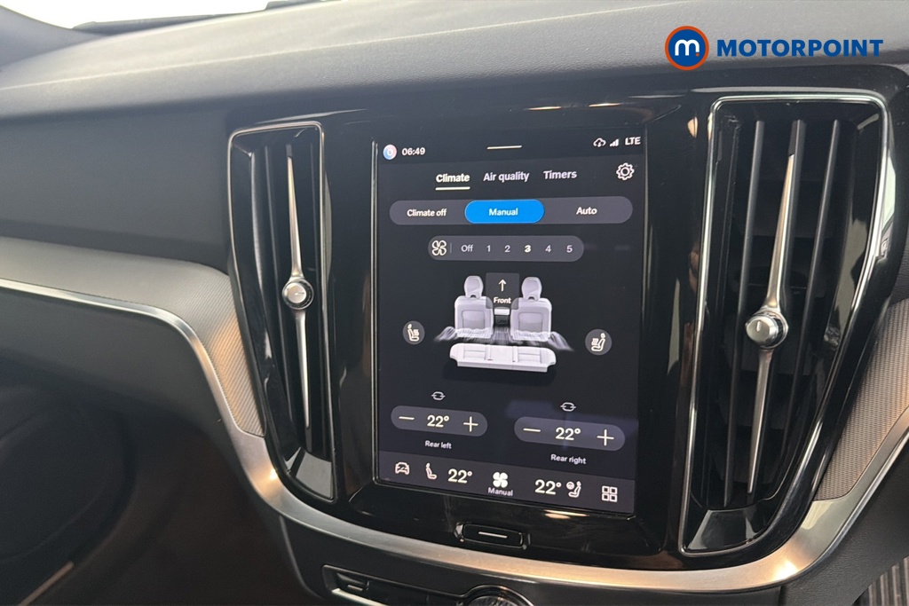 Volvo V60 Plus Automatic Petrol Estate - Stock Number (1662721) - 12th supplementary image