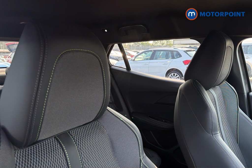 Peugeot 2008 GT Automatic Petrol SUV - Stock Number (1662807) - 23rd supplementary image