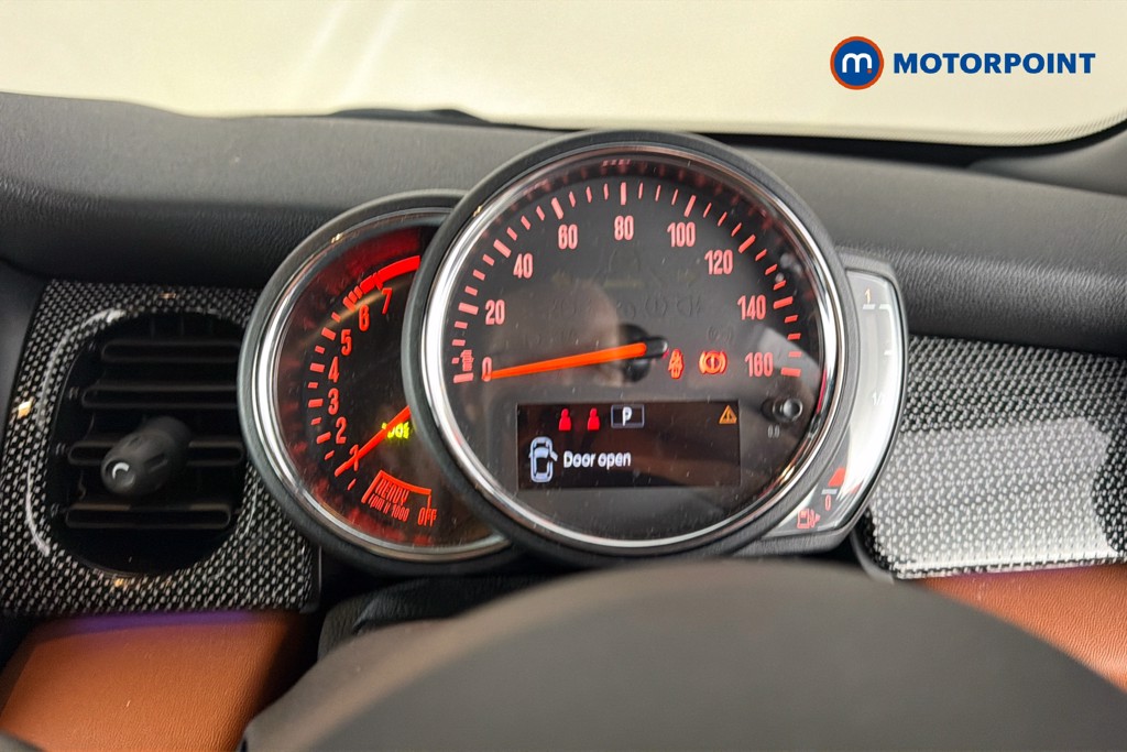 Mini Hatchback Cooper Exclusive Automatic Petrol Hatchback - Stock Number (1663327) - 5th supplementary image
