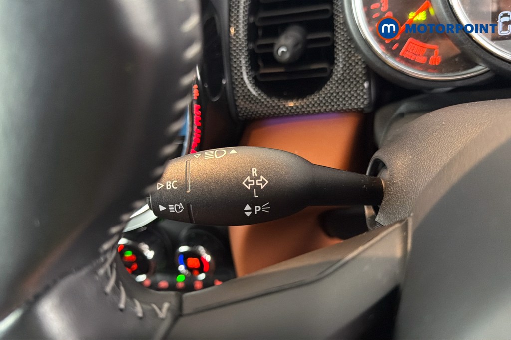 Mini Hatchback Cooper Exclusive Automatic Petrol Hatchback - Stock Number (1663327) - 6th supplementary image