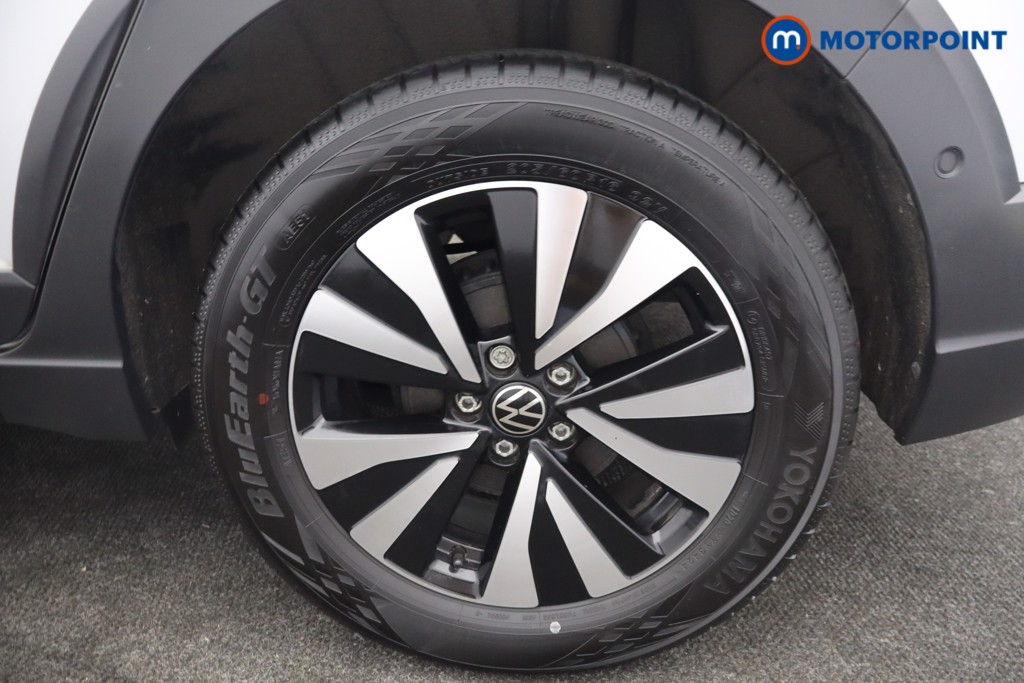 Volkswagen Taigo Life Manual Petrol SUV - Stock Number (1663341) - 18th supplementary image