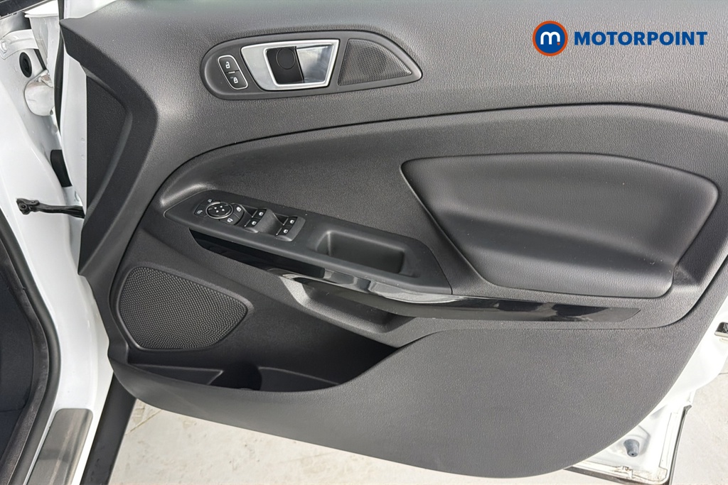Ford Ecosport Titanium Automatic Petrol SUV - Stock Number (1663367) - 18th supplementary image