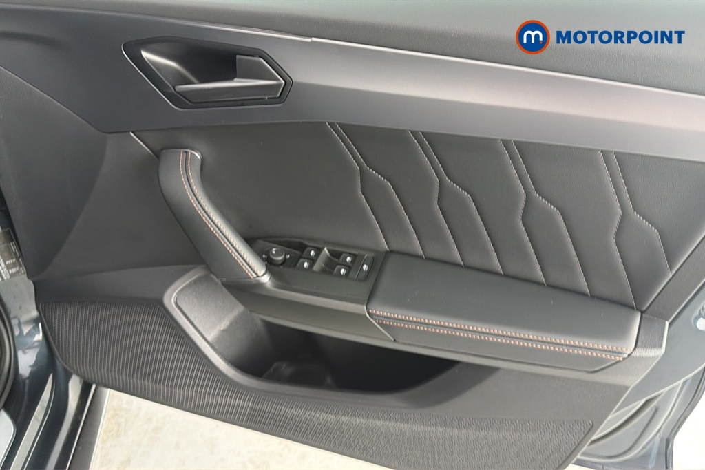 Cupra Leon V1 Design Edition Automatic Petrol Hatchback - Stock Number (1663380) - 18th supplementary image