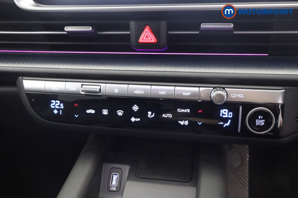 Hyundai Ioniq 6 Ultimate Automatic Electric Saloon - Stock Number (1663382) - 3rd supplementary image