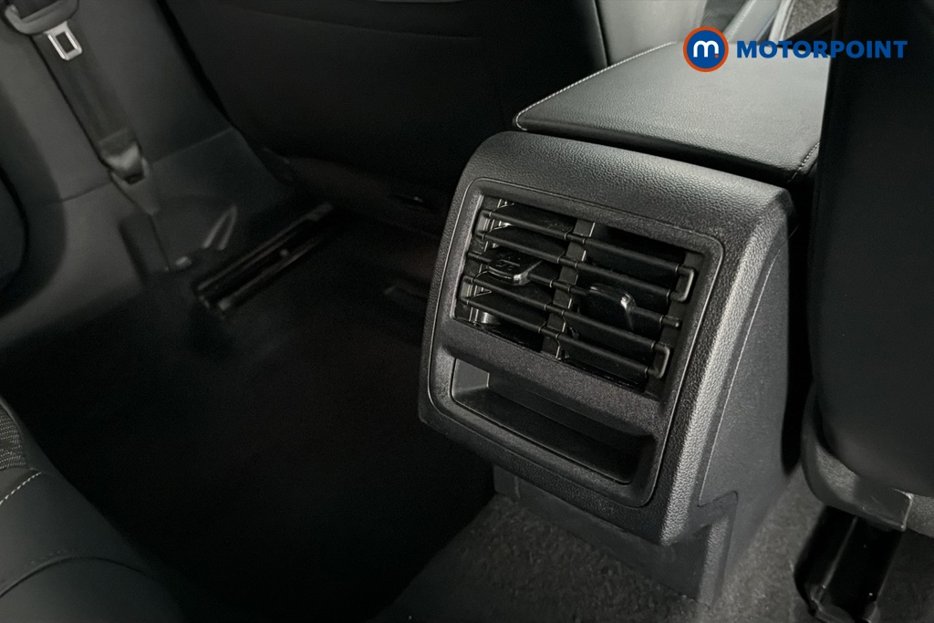 Volkswagen Golf R-Line Manual Petrol Hatchback - Stock Number (1663540) - 28th supplementary image
