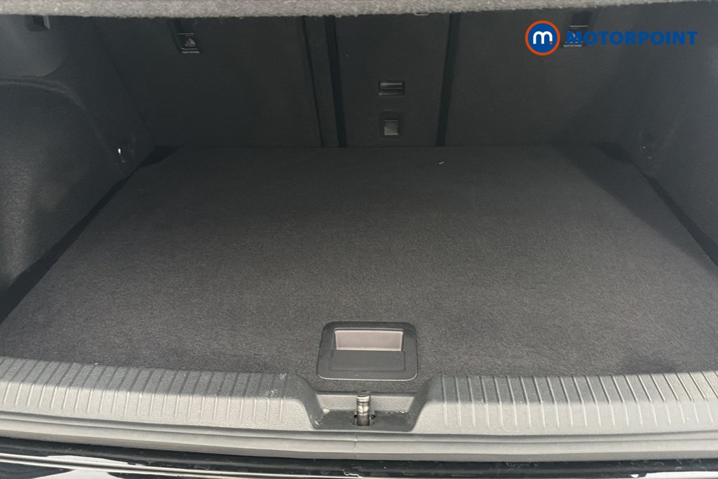 Volkswagen Golf R-Line Manual Petrol Hatchback - Stock Number (1663540) - 30th supplementary image