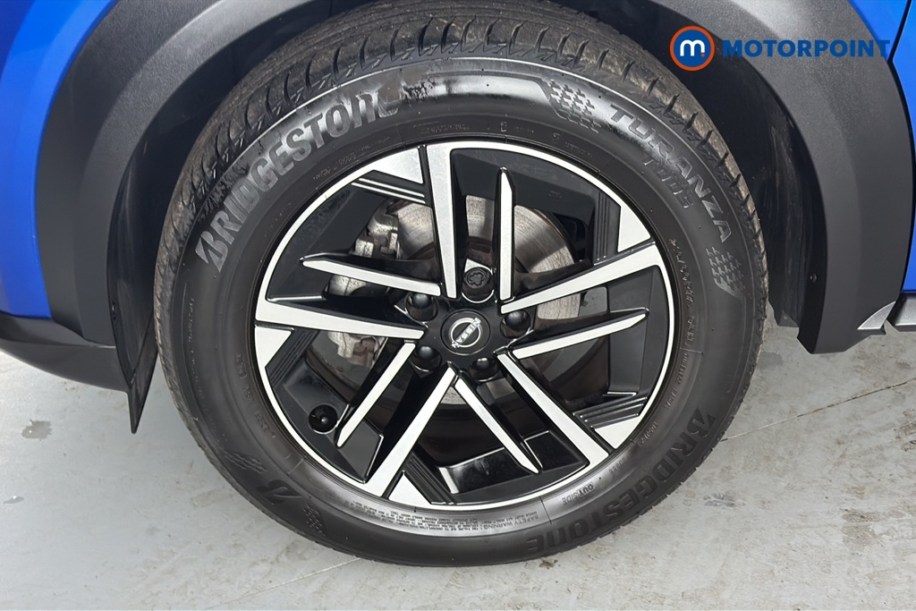 Nissan Juke N-Connecta Manual Petrol SUV - Stock Number (1663562) - 44th supplementary image