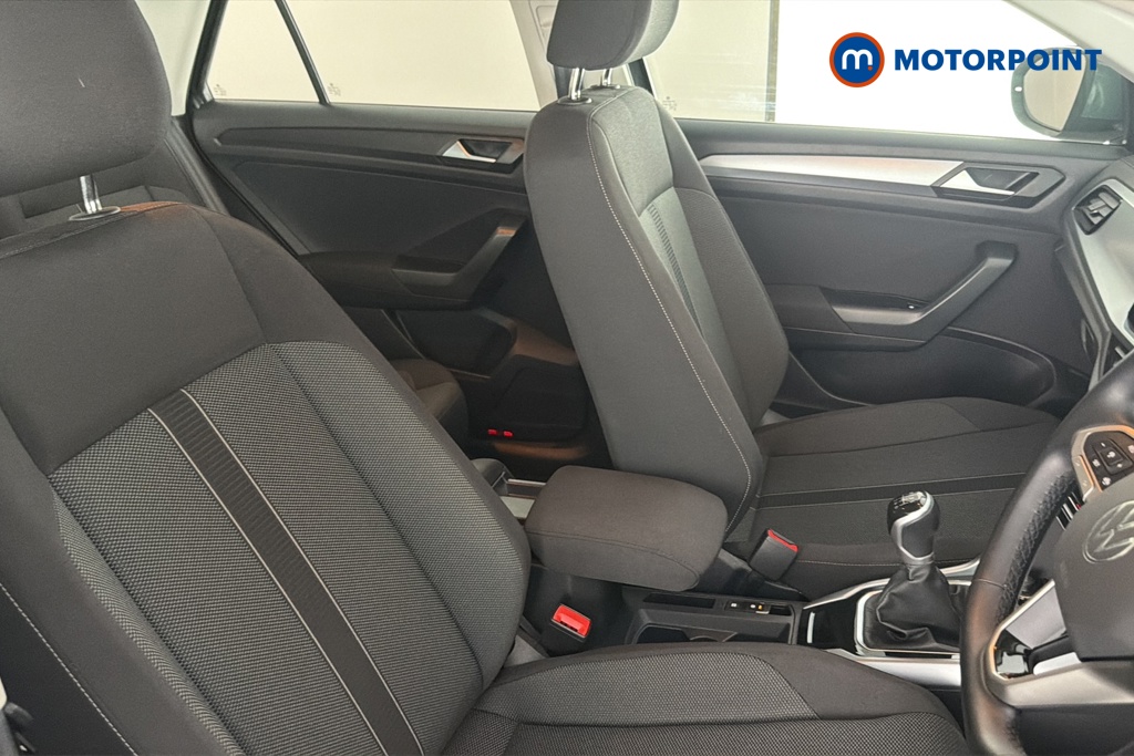 Volkswagen T-Roc Life Manual Petrol SUV - Stock Number (1663696) - 22nd supplementary image